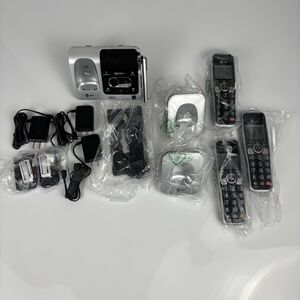 AT&T BL102-3 DECT 6.0 3-Handset Cordless Phone System with Smart Call Blocker